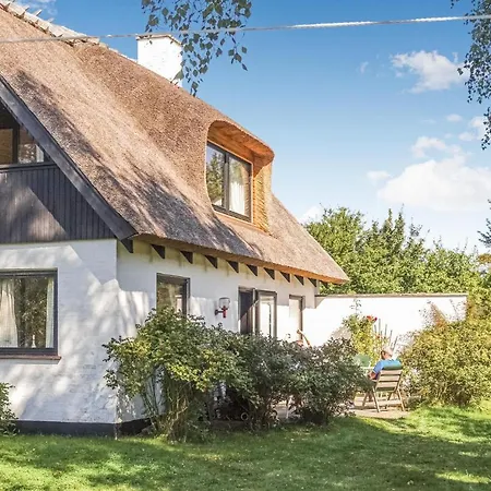 Amazing In With Kitchen *