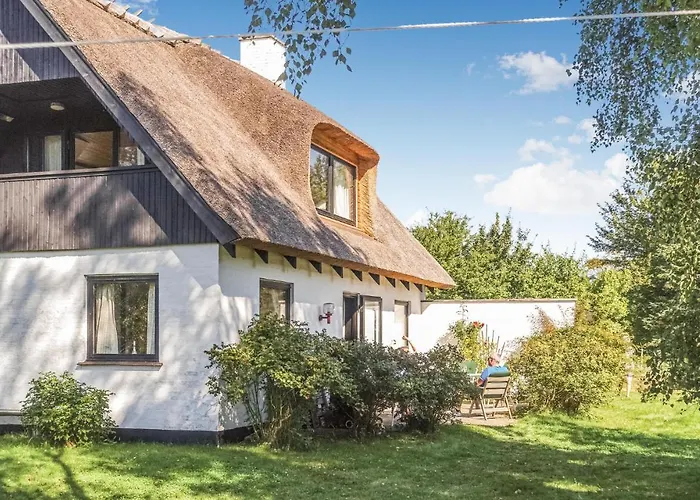 Amazing In With Kitchen *