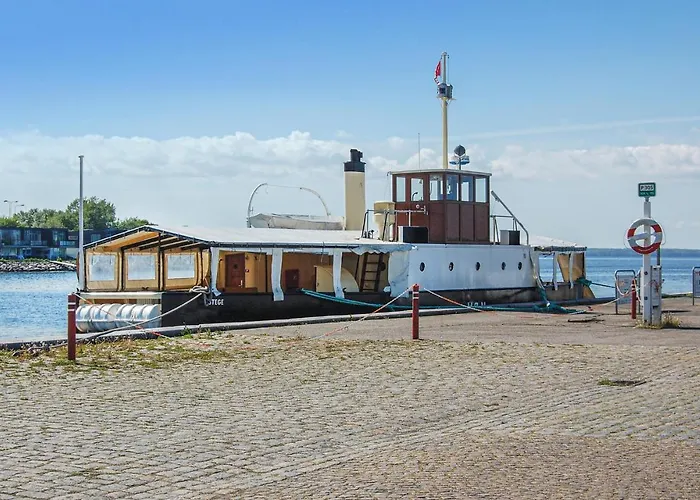 Amazing In With Kitchen Prázdninový dům Askeby